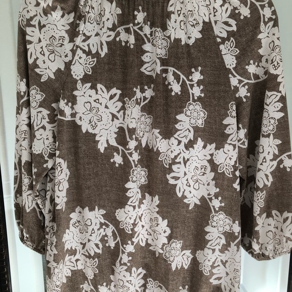 Beautiful PerSeption Concept Ladies Blouse. - Picture 6 of 9